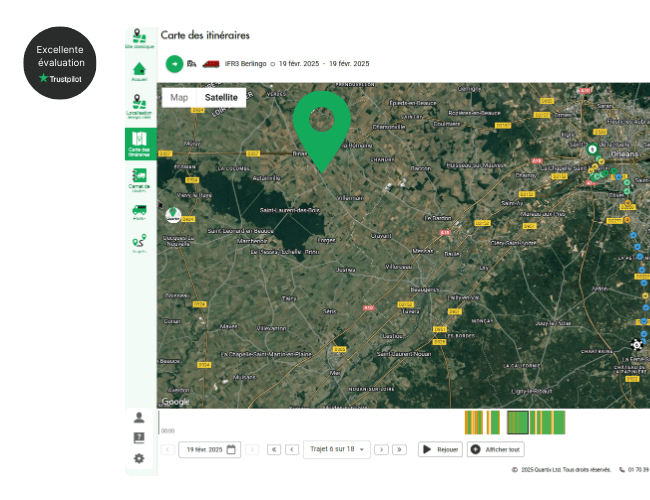 Une interface de carte numérique avec un grand marqueur de localisation vert, des détails sur l'itinéraire et diverses icônes de navigation dans la barre latérale gauche.