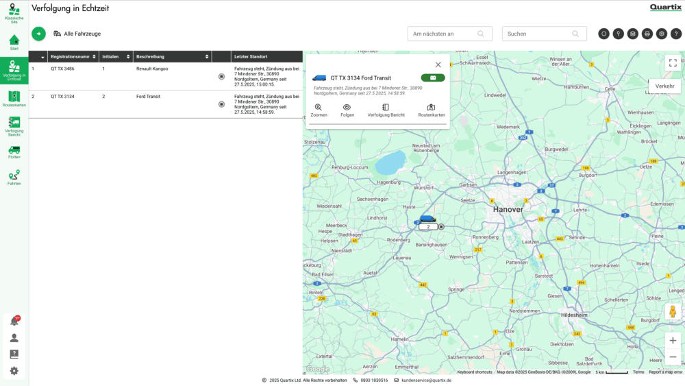 Ein Fahrzeugverfolgungs-Dashboard zeigt auf einer Karte in der Mitte von Hannover, Deutschland, den Echtzeit-Standort und den Status eines Ford Transit Transporters an - erfolgreich nach der Meisterschule durch Fahrzeugortung.