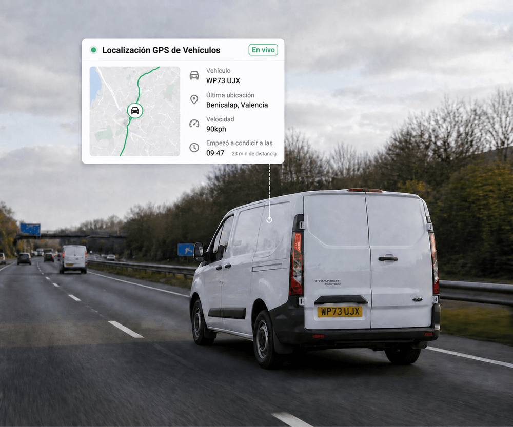 Una furgoneta de reparto blanca con matrícula WP73 UJX, perteneciente a una empresa de andamios y construcción, circula por una autopista. Una interfaz de GPS que aparece en pantalla muestra su ubicación en tiempo real y su velocidad cerca de Benicalap, en Valencia.